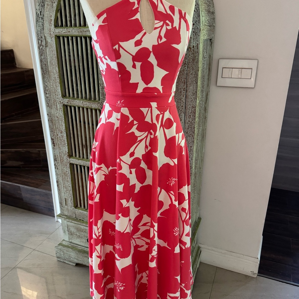 Elegant Pink and White Floral Dress